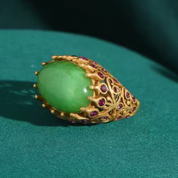 Imperial Jade Emerald Dynasty Antique Brass Masterpiece Ring - Picture 1 of 7